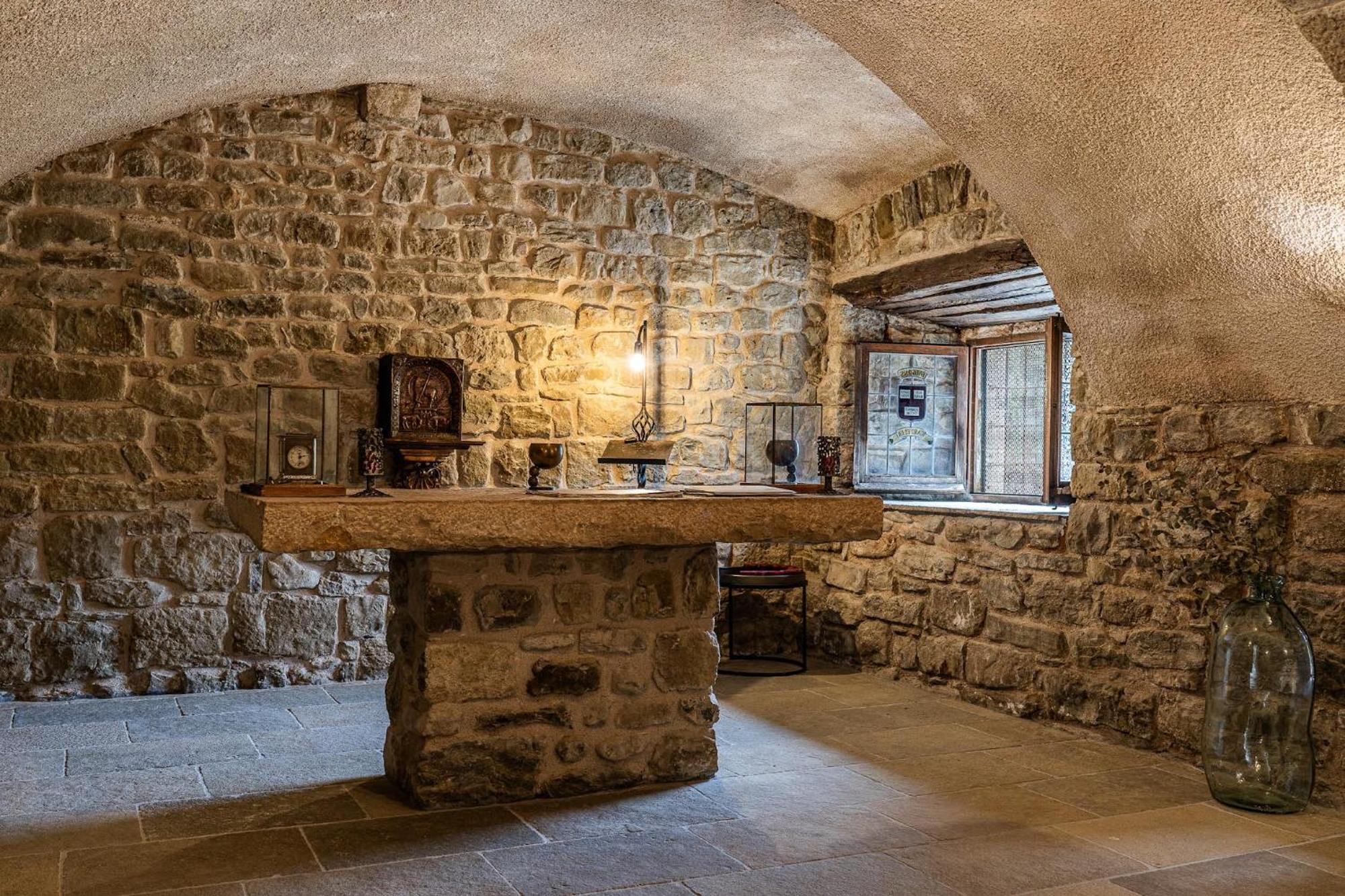 Castell In Girona Villa Sant Miquel de Campmajor ภายนอก รูปภาพ