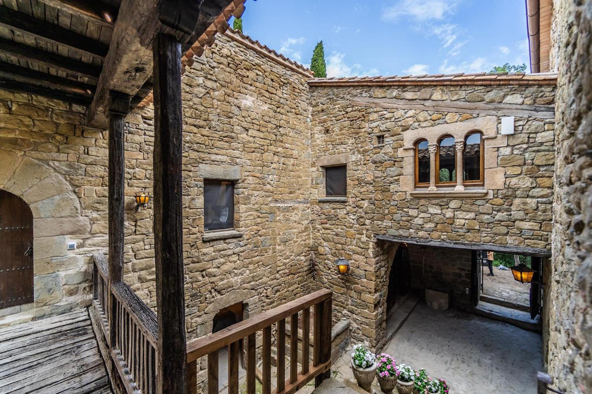 Castell In Girona Villa Sant Miquel de Campmajor ภายนอก รูปภาพ